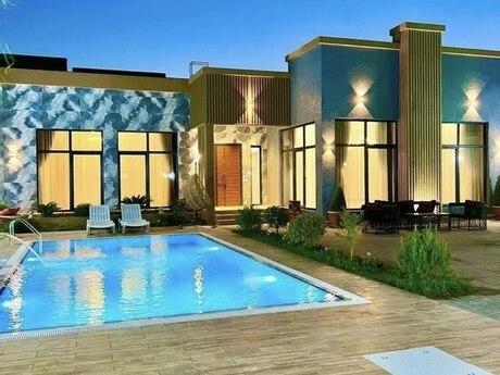 4 otaqlı həyət evi/bağ evi - Mərdəkan q. - 200 m²