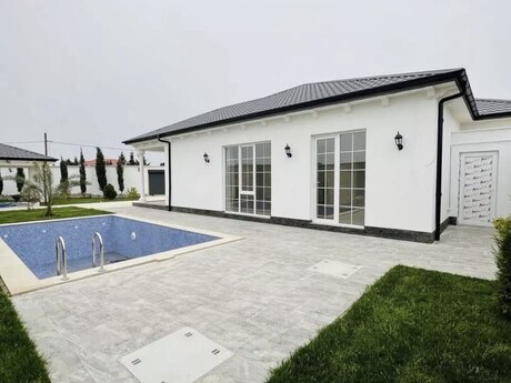 4 otaqlı həyət evi/bağ evi - Şüvəlan q. - 200 m²