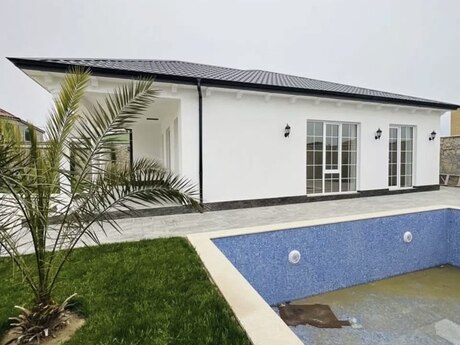 4 otaqlı həyət evi/bağ evi - Şüvəlan q. - 200 m²