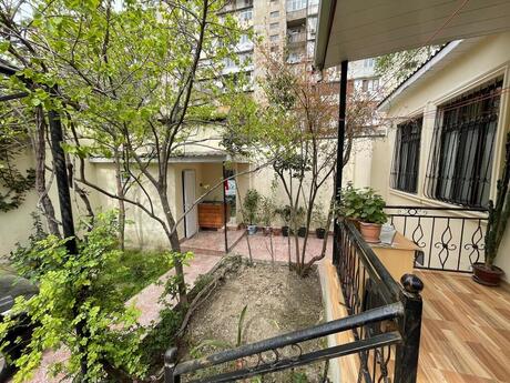Elan №5222010 - Bakı, Nəriman Nərimanov m., 5 otaqlı, 120 m²