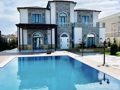 4 otaqlı həyət evi/bağ evi - Mərdəkan q. - 390 m²