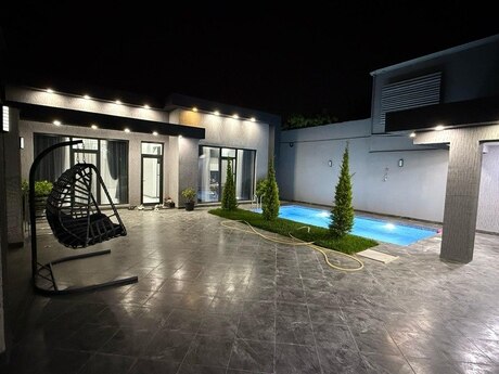 4 otaqlı həyət evi/bağ evi - Mərdəkan q. - 180 m²