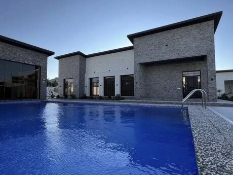 4 otaqlı həyət evi/bağ evi - Mərdəkan q. - 200 m²