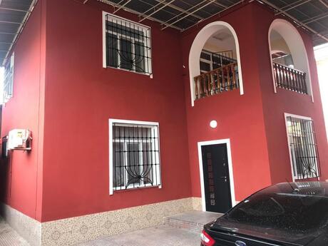 Elan №5223448 - Bakı, Gənclik m., 7 otaqlı, 200 m²