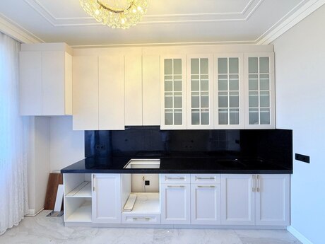 3 otaqlı mənzil, 100 m², 28 May: 382 000 ₼ 2