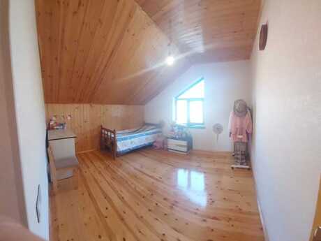 6 otaqlı həyət evi/bağ evi - Qusar - 150 m²