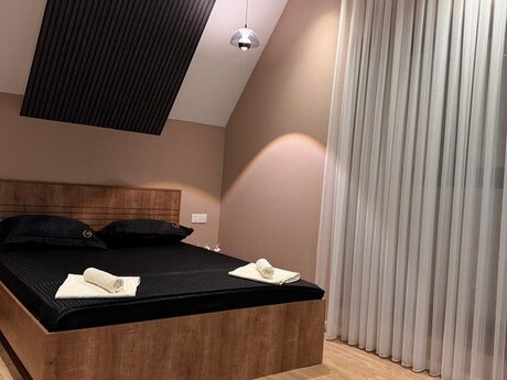 3 otaqlı həyət evi/bağ evi - Mərdəkan q. - 100 m²