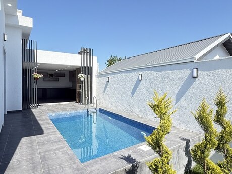 4 otaqlı həyət evi/bağ evi - Mərdəkan q. - 140 m²