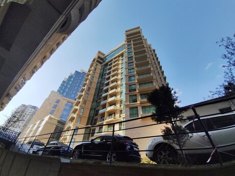 4 otaqlı yeni tikili - İçəri Şəhər m. - 175 m²