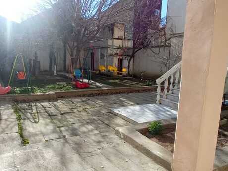 7 otaqlı həyət evi/bağ evi - Gənclik m. - 200 m²