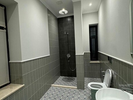 House with Garden, Villa For Rent