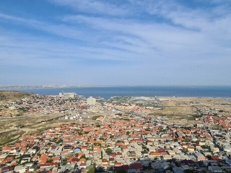 House with Garden, Villa For Rent