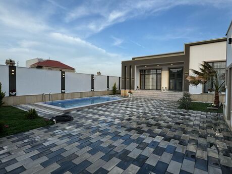 4 otaqlı həyət evi/bağ evi - Şüvəlan q. - 220 m²