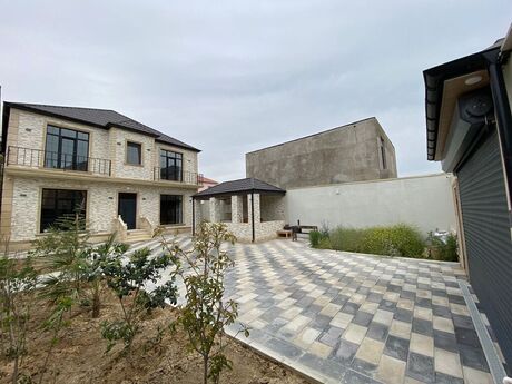 6 otaqlı həyət evi/bağ evi - Badamdar q. - 240 m²
