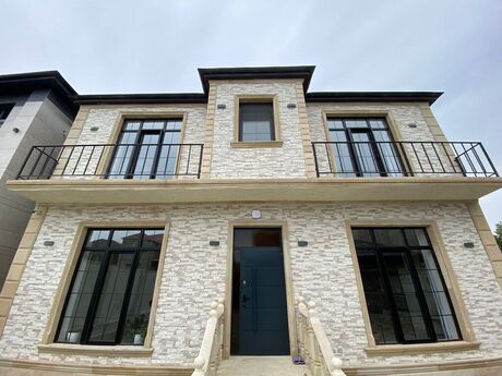 6 otaqlı həyət evi/bağ evi - Badamdar q. - 240 m²