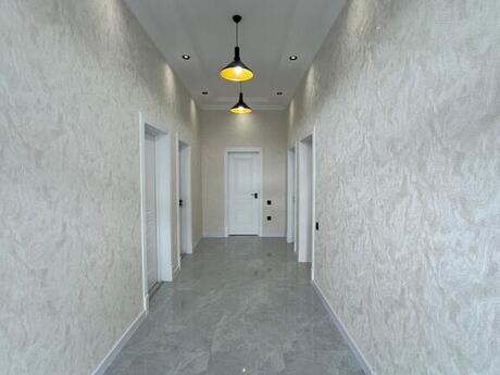4 otaqlı həyət evi/bağ evi - Mərdəkan q. - 180 m²