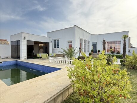 4 otaqlı həyət evi/bağ evi - Mərdəkan q. - 155 m²