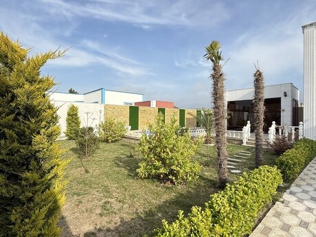 4 otaqlı həyət evi/bağ evi - Mərdəkan q. - 155 m²