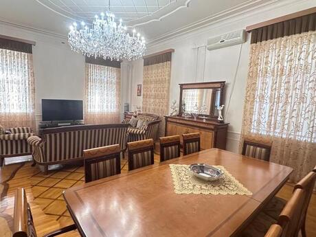 8-комн. новостройка - м. Низами - 450 м²
