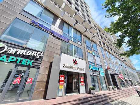 4 otaqlı yeni tikili - 8 Noyabr m. - 129 m²