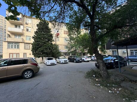 Elan №5233133 - Bakı, Elmlər Akademiyası m., 3 otaqlı, 70 m², 2/5 mərtəbə