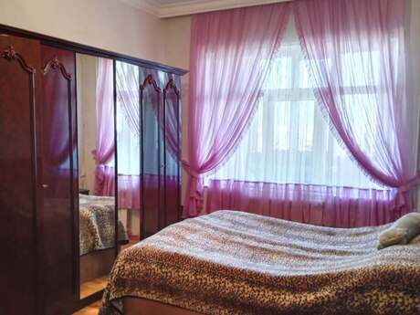 5 otaqlı köhnə tikili - Əhmədli m. - 110 m²