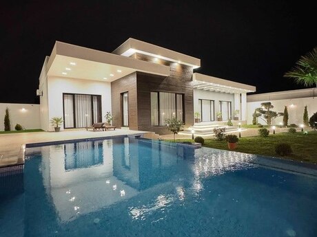 5 otaqlı həyət evi/bağ evi - Bilgəh q. - 250 m²