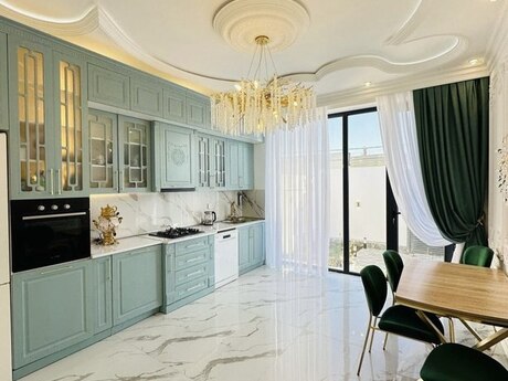 House with Garden, Villa For Rent