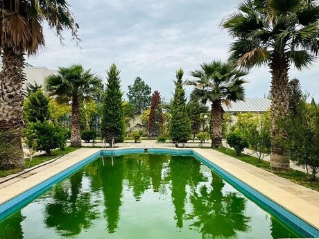 5 otaqlı həyət evi/bağ evi - Mərdəkan q. - 450 m²