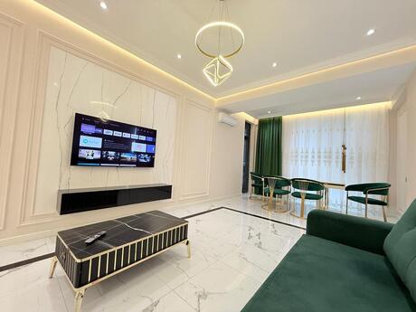 2 otaqlı yeni tikili - Azadlıq Prospekti m. - 58 m²