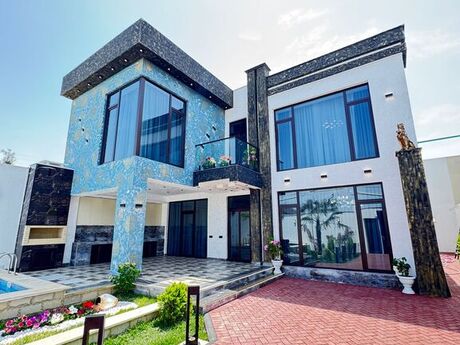 5 otaqlı həyət evi/bağ evi - Şüvəlan q. - 250 m²
