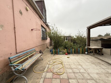 4 otaqlı həyət evi, 245 m², Badamdar: 250 000 ₼ 2