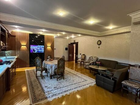 5 otaqlı yeni tikili - Nizami m. - 215 m²