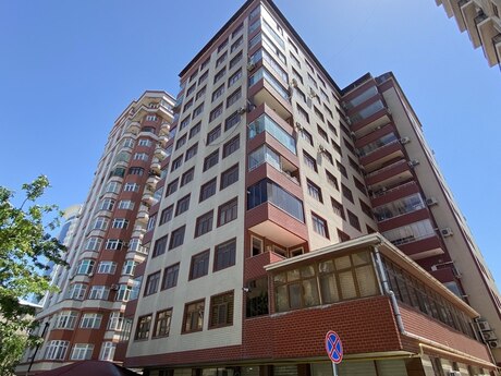 5 otaqlı yeni tikili - Nizami m. - 215 m²