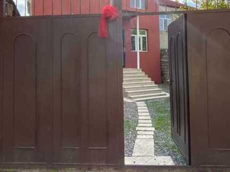 6 otaqlı həyət evi/bağ evi - Xətai r. - 200 m²