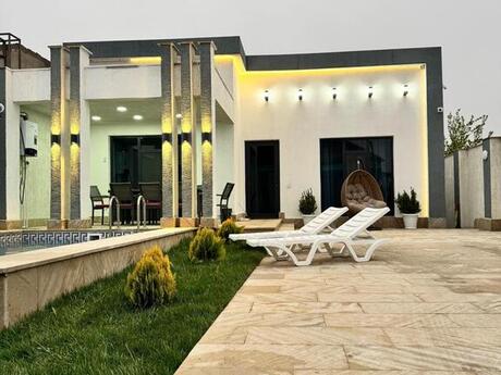 4 otaqlı həyət evi/bağ evi - Mərdəkan q. - 200 m²
