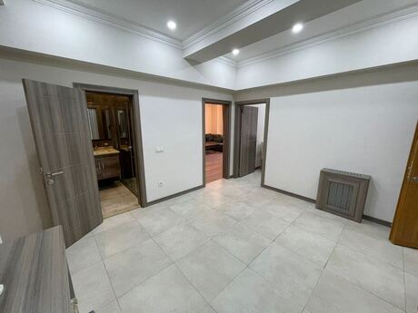 Kirayə 3 otaqlı mənzil, 140 m², Ağ şəhər: 2 200 ₼/ay 5