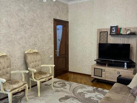 3 otaqlı köhnə tikili - Memar Əcəmi m. - 74 m²
