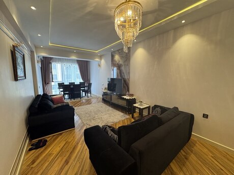 3 otaqlı yeni tikili - Şah İsmayıl Xətai m. - 141 m²