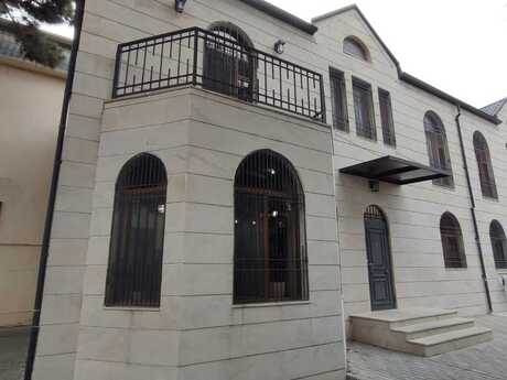 4 otaqlı həyət evi/bağ evi - Xırdalan - 160 m²