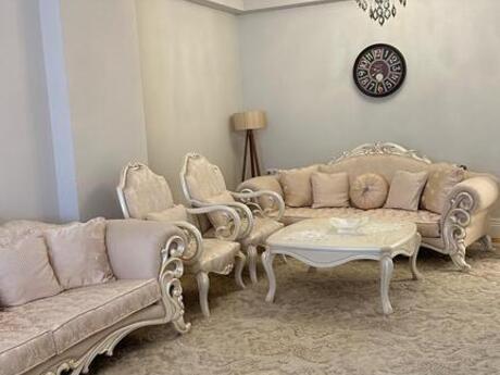 3-комн. новостройка - м. Элмляр Академиясы - 156 м²