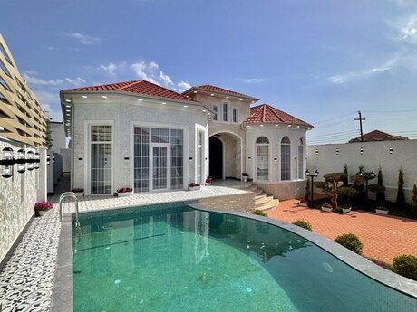 5 otaqlı həyət evi/bağ evi - Mərdəkan q. - 230 m²
