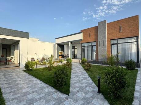 5 otaqlı həyət evi/bağ evi - Mərdəkan q. - 200 m²