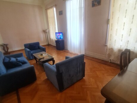 Sahildə 2 otaqlı mənzil günlük kirayə verilir, 69 m², 39 AZN/gün, şəkil 5 / 12