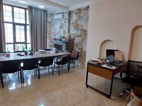 Elan №5243408 - Bakı, Nəriman Nərimanov m., 4 otaqlı, 100 m²