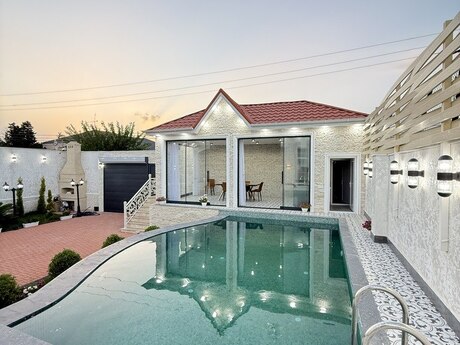 5 otaqlı həyət evi/bağ evi - Mərdəkan q. - 230 m²