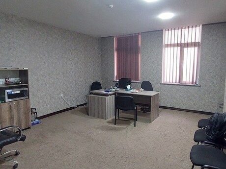 1 otaqlı ofis - Nəriman Nərimanov m. - 40 m²