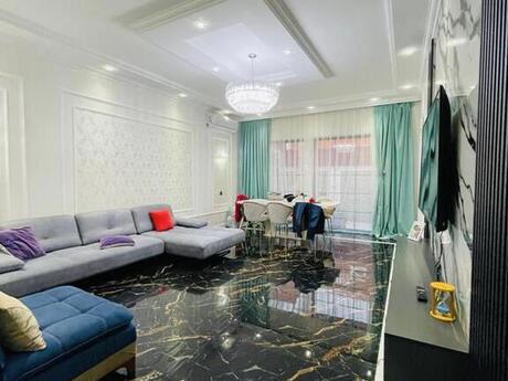 5 otaqlı həyət evi/bağ evi - Hövsan q. - 250 m²