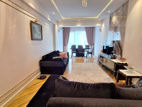 3-комнатная квартира, 141 м², Şah İsmayıl Xətai: 455 555 ₼ 3