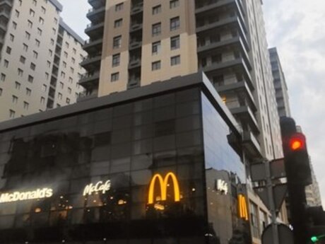 4 otaqlı yeni tikili - Nəsimi r. - 158 m²